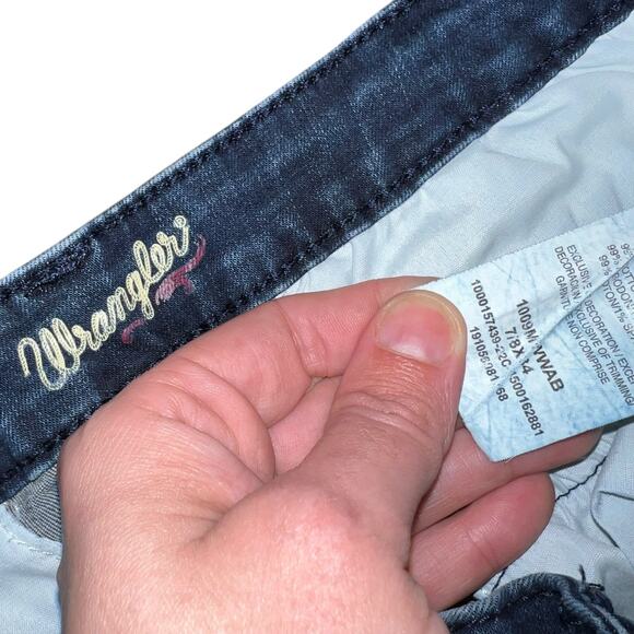 Wrangler Women’s Flare Jeans sz7 Dark Wash Mid Rise Stretch Denim - Picture 5 of 6